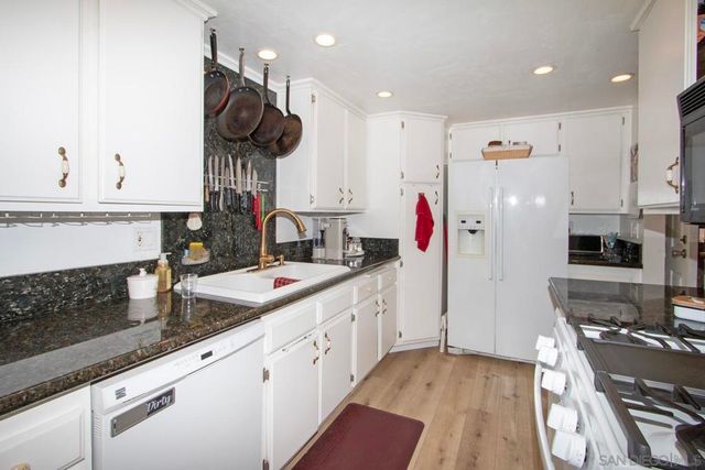 13815 Johannesberg Dr 7, Poway, CA 92064