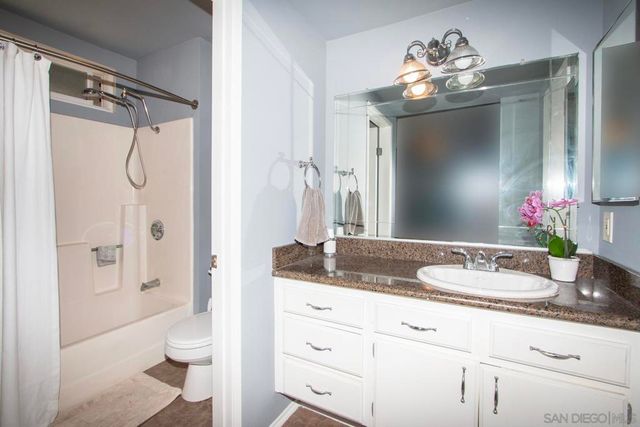 13815 Johannesberg Dr 7, Poway, CA 92064