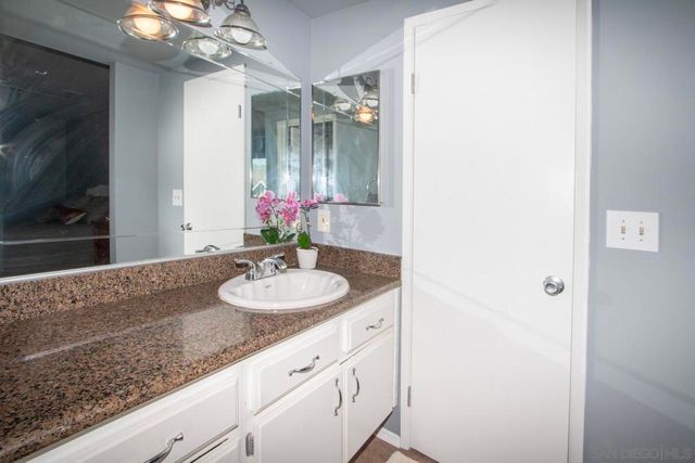 13815 Johannesberg Dr 7, Poway, CA 92064