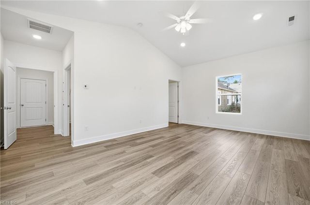 128 Blake Rd, Norfolk, VA 23505