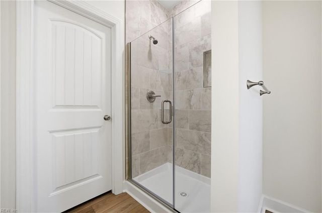 128 Blake Rd, Norfolk, VA 23505