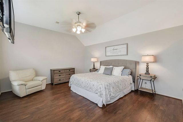 2823 Woodland Glen Lane, Conroe, TX 77385