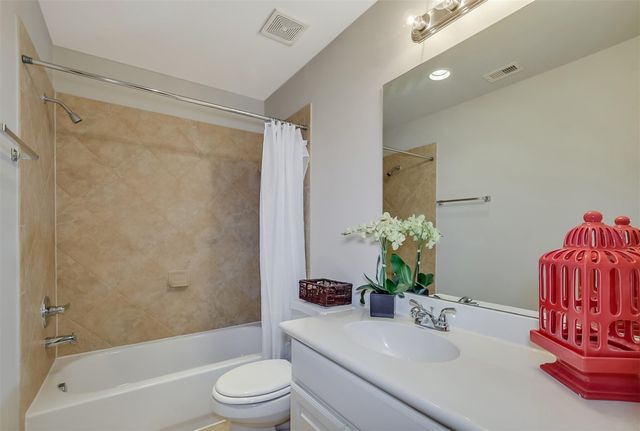 2823 Woodland Glen Lane, Conroe, TX 77385