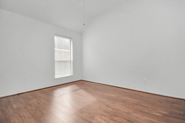 2823 Woodland Glen Lane, Conroe, TX 77385
