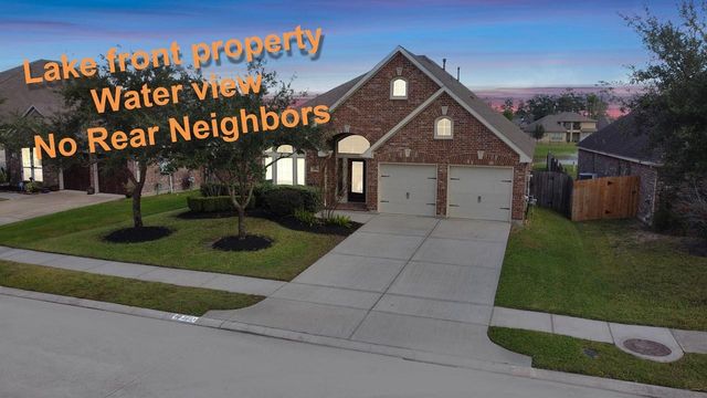 2823 Woodland Glen Lane, Conroe, TX 77385