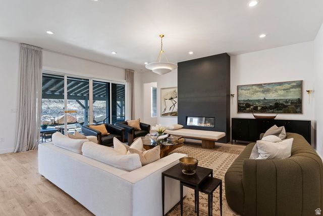 6399 E 950 S, Huntsville, UT 84317