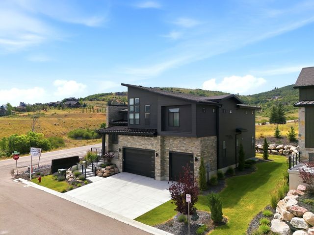 6399 E 950 S, Huntsville, UT 84317