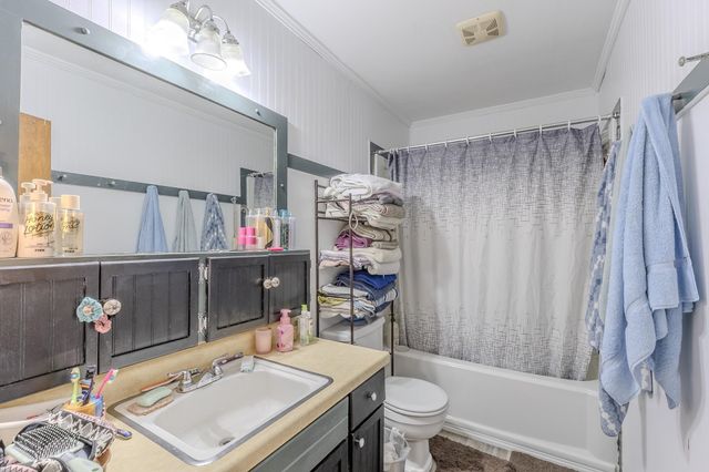 285 PEGGY LN, Other, TN 38220