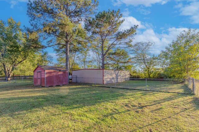 285 PEGGY LN, Other, TN 38220