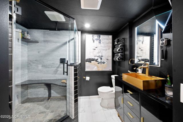 2410 Drummond Road, Toledo, OH 43606