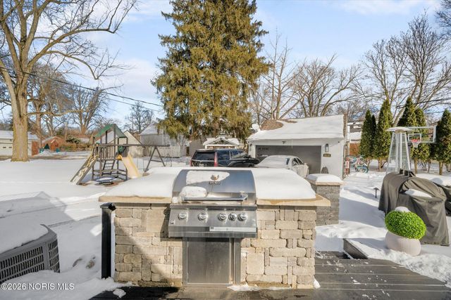 2410 Drummond Road, Toledo, OH 43606