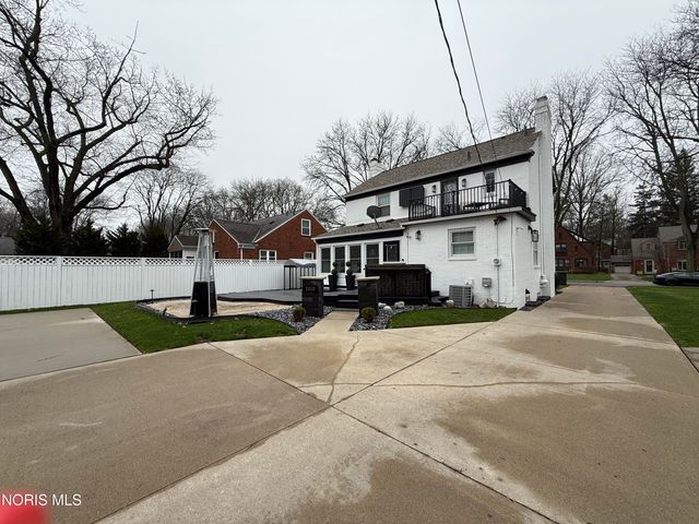 2410 Drummond Road, Toledo, OH 43606
