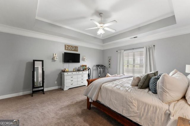 12 Grapevine Way NE, Cartersville, GA 30121