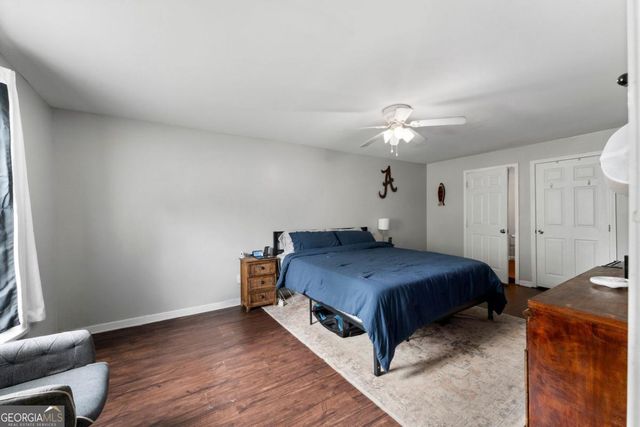 12 Grapevine Way NE, Cartersville, GA 30121