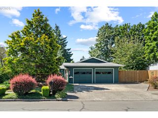 3420 Se EL CAMINO Dr, Gresham, OR 97080