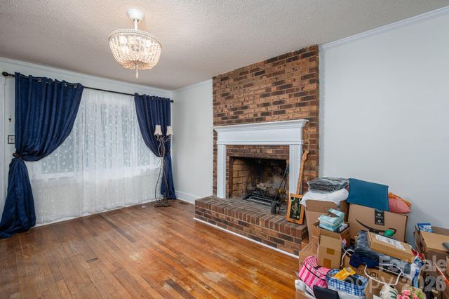 2033 Puetts Chapel Road, Bessemer City, NC 28016