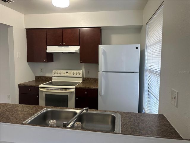 8428 CAMDEN STREET C, Tampa, FL 33614