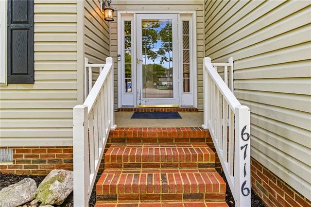 6716 Glasgow ST, Suffolk, VA 23435
