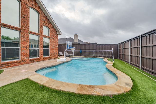 13827 Plum Valley Drive, Frisco, TX 75033