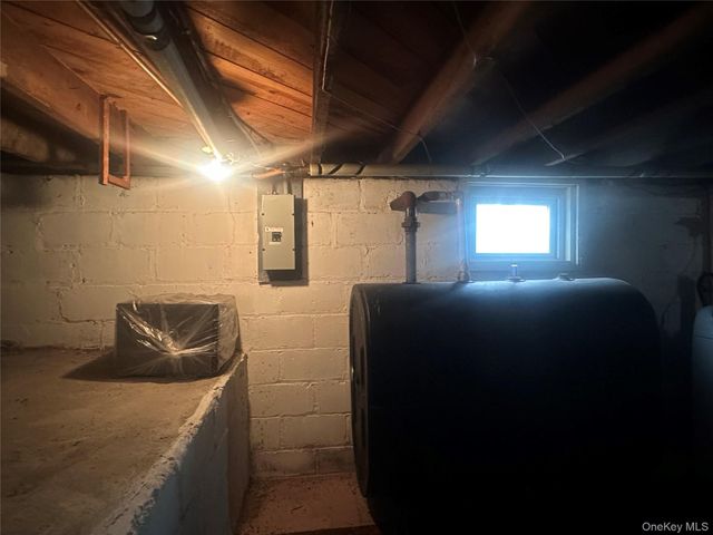 462 Pearl Street, Oceanside, NY 11572