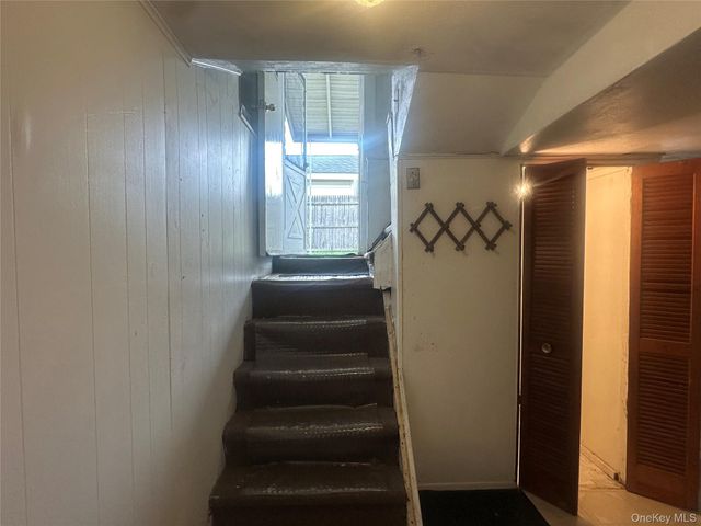 462 Pearl Street, Oceanside, NY 11572