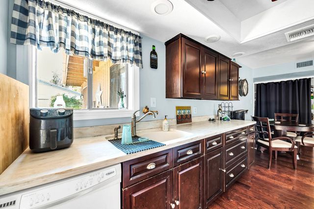 1605 E Candlestick Drive, Tempe, AZ 85283