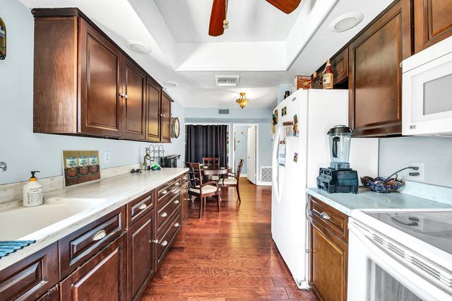 1605 E Candlestick Drive, Tempe, AZ 85283