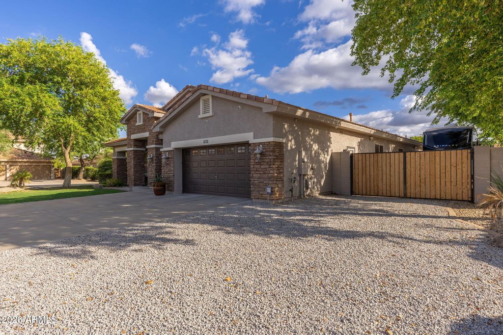 9843 W BAJADA Road, Peoria, AZ 85383 — photo 2