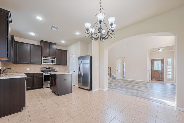 10015 Black Birch Lane, Tomball, TX 77375