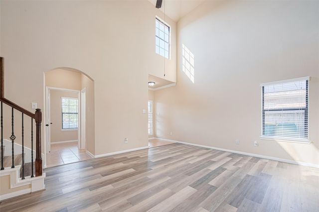 10015 Black Birch Lane, Tomball, TX 77375