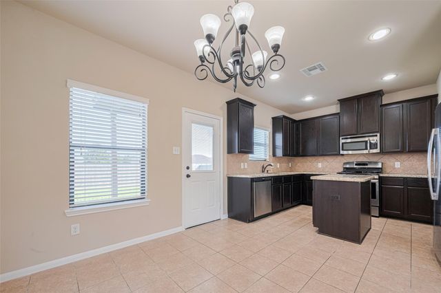 10015 Black Birch Lane, Tomball, TX 77375