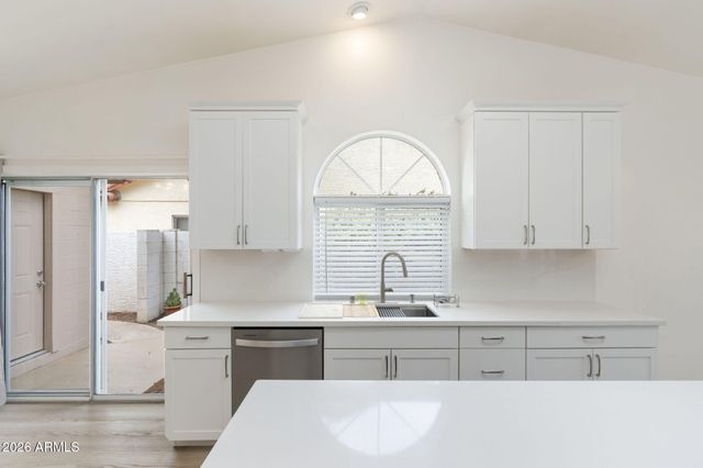 8757 S MILL Avenue, Tempe, AZ 85284