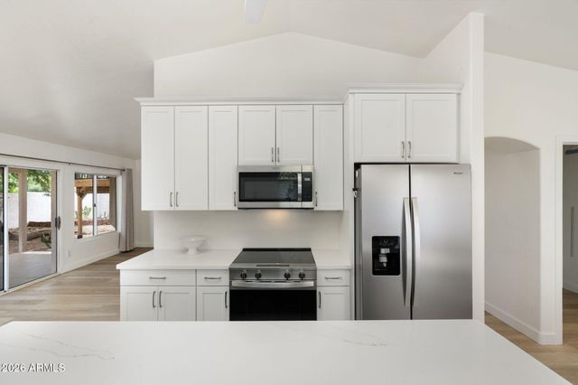 8757 S MILL Avenue, Tempe, AZ 85284