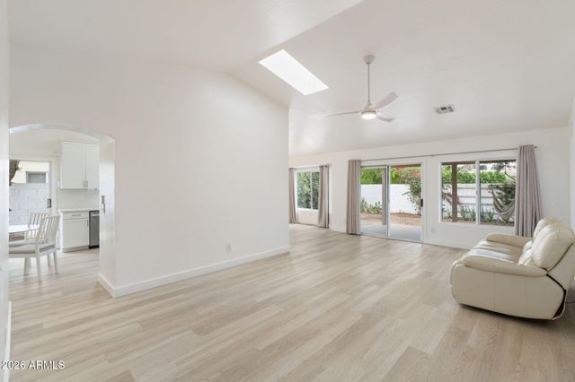 8757 S MILL Avenue, Tempe, AZ 85284