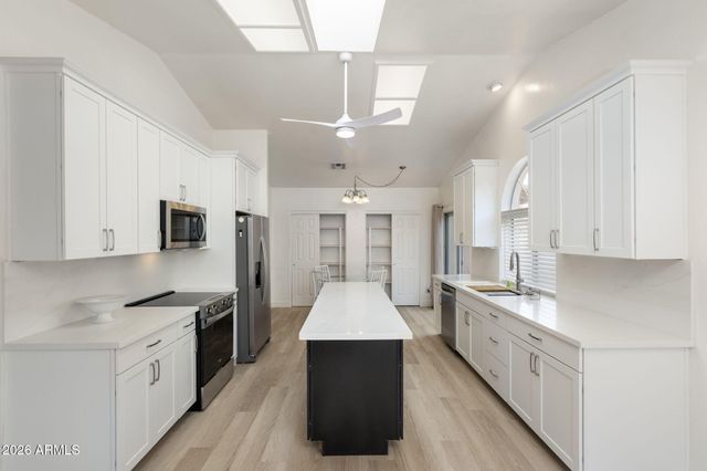 8757 S MILL Avenue, Tempe, AZ 85284