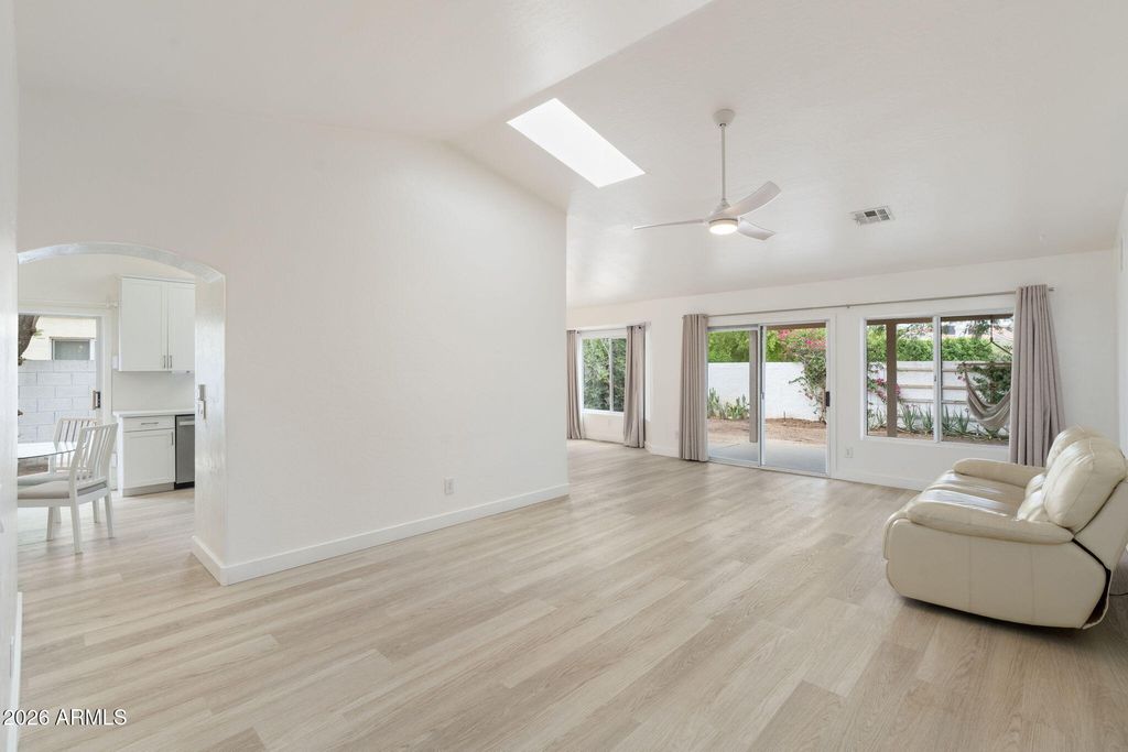 8757 S MILL Avenue, Tempe, AZ 85284 — photo 3