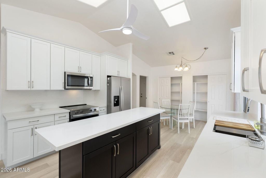 8757 S MILL Avenue, Tempe, AZ 85284 — photo 4