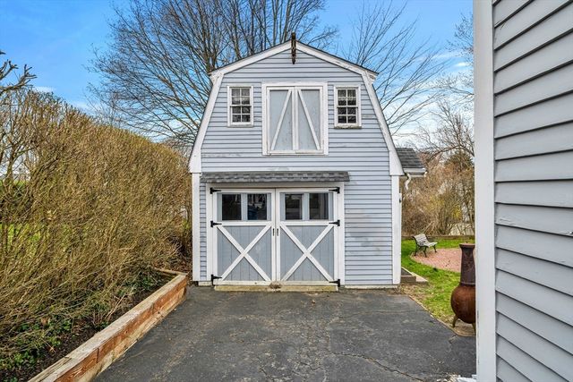 57 Beech St, Braintree, MA 02184