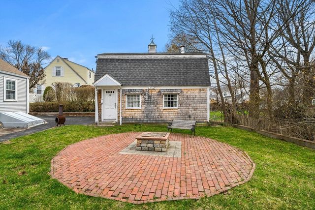 57 Beech St, Braintree, MA 02184