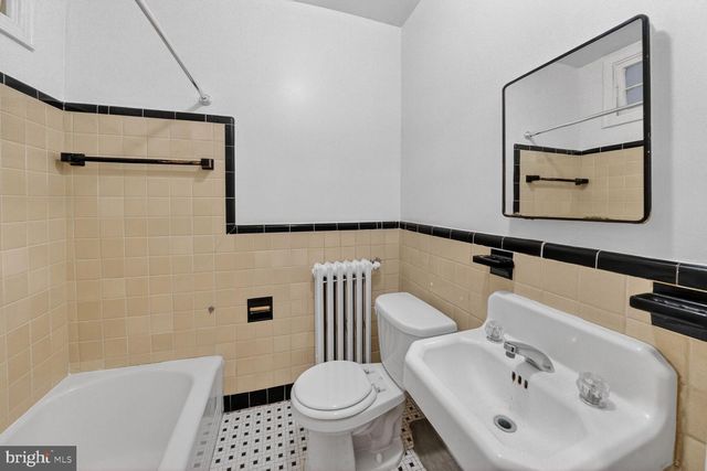 4004 7TH ST NE, Washington, DC 20017