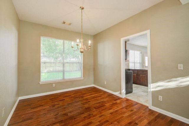 2917 Veva Drive, Pearland, TX 77584