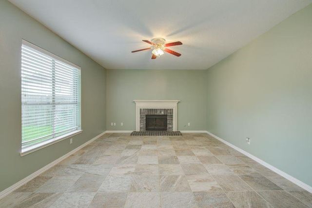 2917 Veva Drive, Pearland, TX 77584