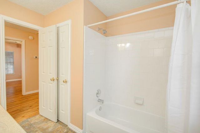 2917 Veva Drive, Pearland, TX 77584