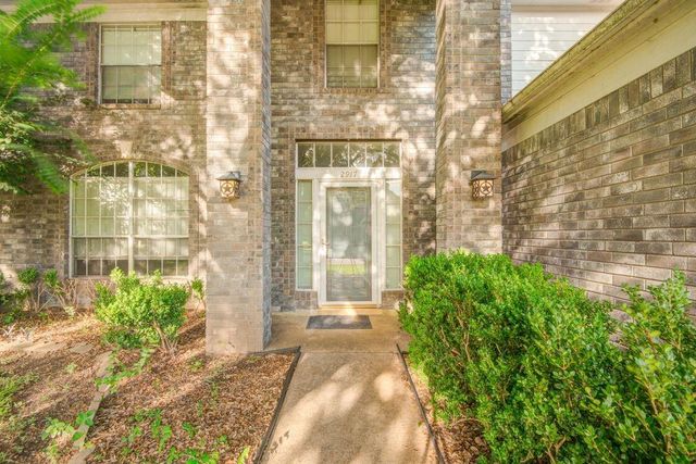 2917 Veva Drive, Pearland, TX 77584