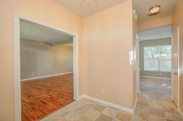 2917 Veva Drive, Pearland, TX 77584