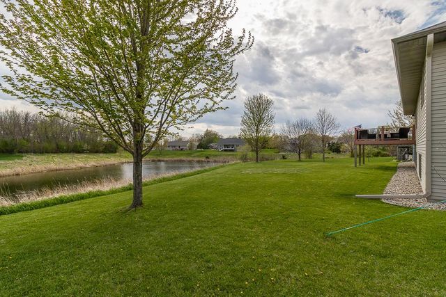 201 Pebble Creek Drive, Mankato, MN 56001