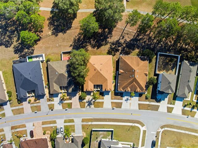 9255 SOUTHERN CHARM CIRCLE, Brooksville, FL 34613