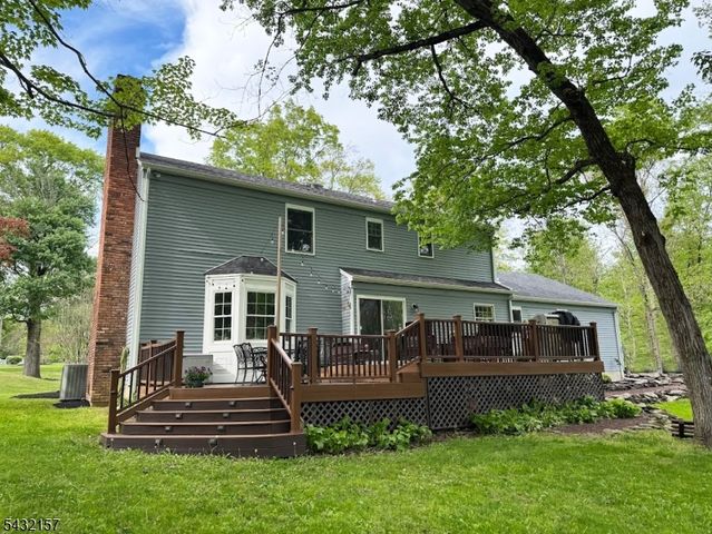 77 Plum Brook Road, Raritan Twp., NJ 08822