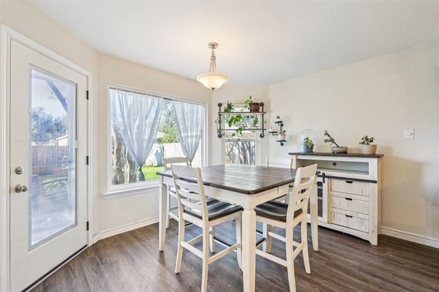 1014 Rocky Creek DR, Pflugerville, TX 78660