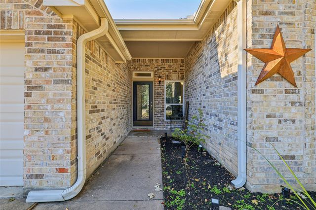 1014 Rocky Creek DR, Pflugerville, TX 78660